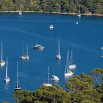 2 Bedroom Lovely In Kornati
