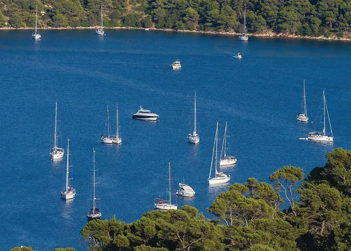 2 Bedroom Lovely In Kornati